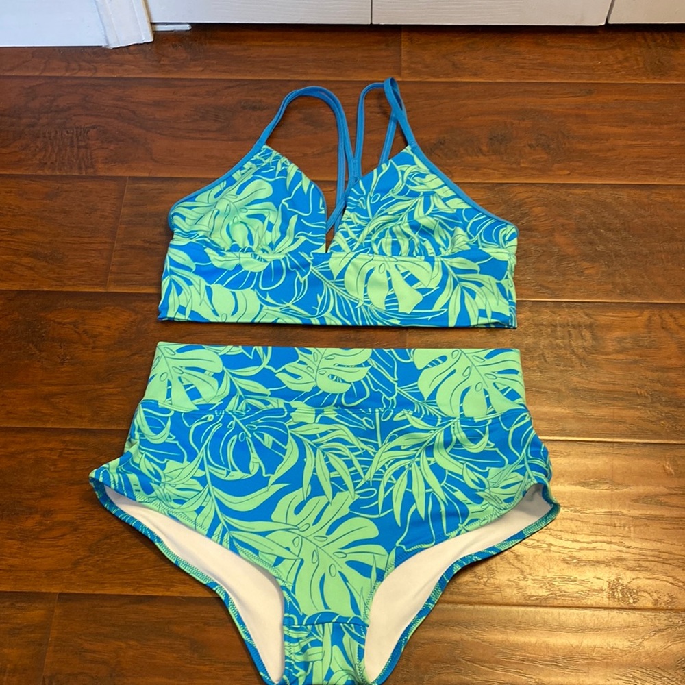 EUC Pink Active Sport Tropical Swimsuit XL